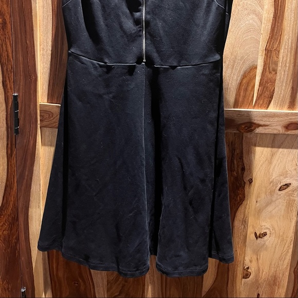New York & Company Size M Little Black Dress - Picture 2 of 9